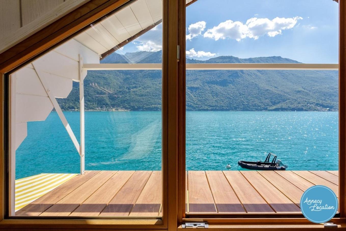 Chalet Coquillage Waterfront Escape On Lake Doussard Exterior foto